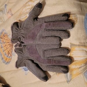 Isotoner Gloves